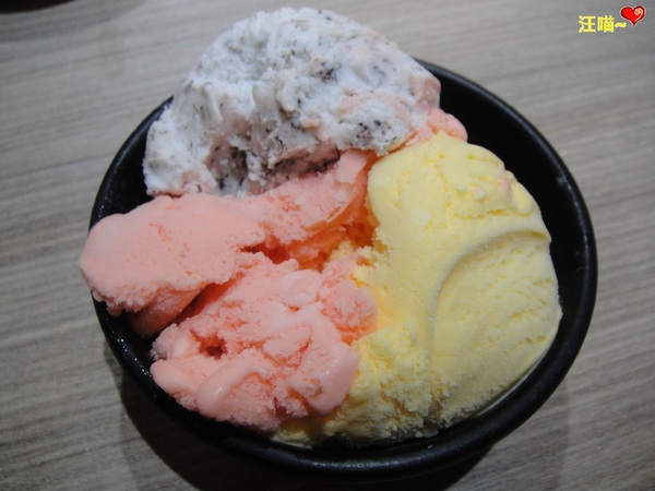 軒火鍋：來呦~吃火鍋囉! 【軒火鍋】涮涮鍋  ★★ 白飯/飲料/冰淇淋無限自助吃到飽★★