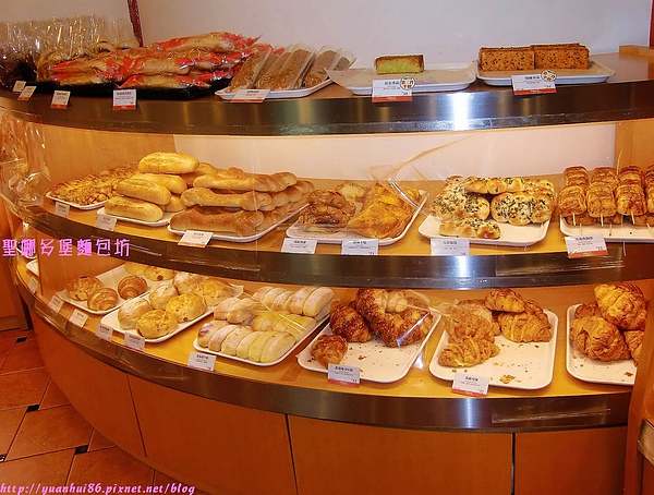 聖娜多堡 幸福烘焙麵包店(台北萬芳醫院門市):『聖娜多堡麵包坊(台北萬芳門市) 』紅藜糙米麵包系列體驗~