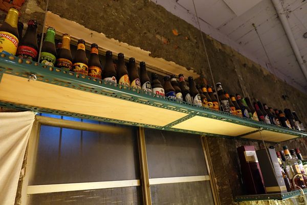 巴黎米咖啡 Cafe 8mm:(胖樺食記)公館商圈適合久坐看書的寧靜咖啡廳「巴黎米Café 8mm」。甜點及飲品皆讓人驚喜