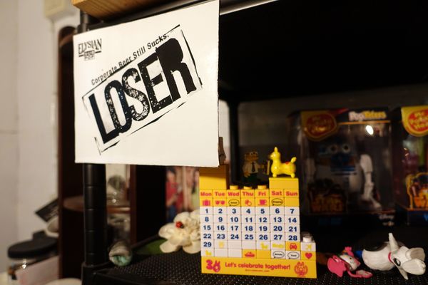 巴黎米咖啡 Cafe 8mm:(胖樺食記)公館商圈適合久坐看書的寧靜咖啡廳「巴黎米Café 8mm」。甜點及飲品皆讓人驚喜