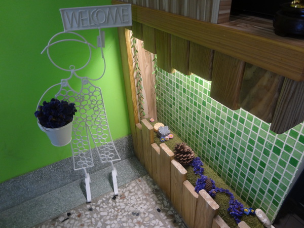 心仙草園：1021028[官本金文愛台灣口碑券第11彈]草綠色系心仙草園的仙草雞湯好吃到會讓神仙都想草上飛料理超級有創意