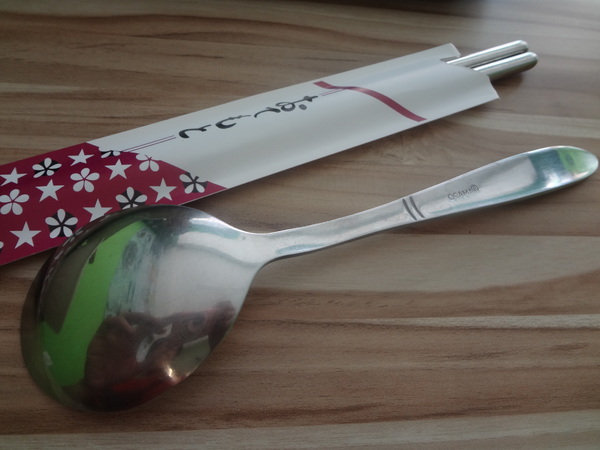 心仙草園：1021028[官本金文愛台灣口碑券第11彈]草綠色系心仙草園的仙草雞湯好吃到會讓神仙都想草上飛料理超級有創意