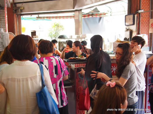 阿財米糕店:【食記】台中財伯阿財米糕店@清水 : 清水四大米糕之一, 米粒飽滿偏油但夠味