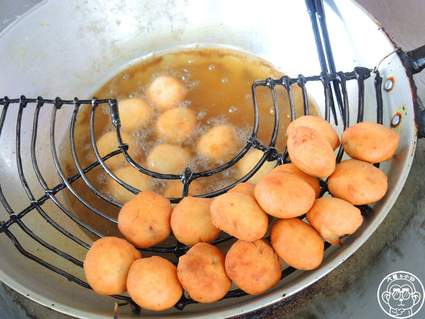 天天饅頭:呷飽祙【台中中區・天天饅頭】營業超過一甲子的涮嘴小點心