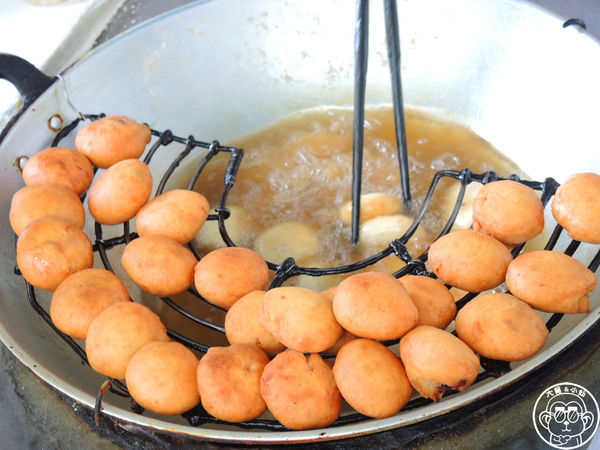 天天饅頭:呷飽祙【台中中區・天天饅頭】營業超過一甲子的涮嘴小點心