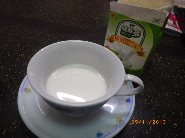 光泉健益多零乳糖高鈣機能牛乳：好滋味[光泉健益多]˙零乳糖˙高鈣機能牛乳