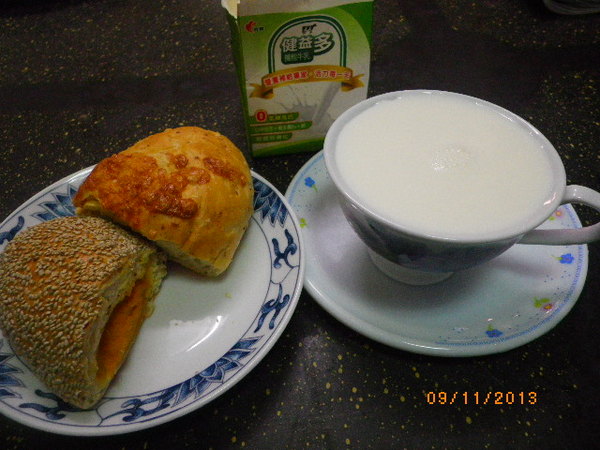 光泉健益多零乳糖高鈣機能牛乳：好滋味[光泉健益多]˙零乳糖˙高鈣機能牛乳