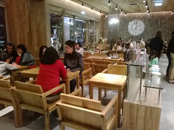 Caffe bene:早午晚宵夜通吃!創新甜點派脆思&重量級抹茶刨冰——韓國連鎖店Caffe bene