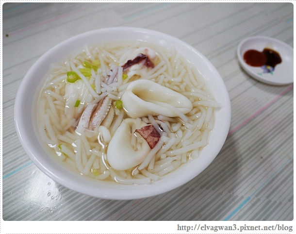 台南-中西區-葉家小卷米粉-台南小吃-府城小吃-國華街-國華街小吃-老店-台南美食-小卷米粉湯-人氣美食-李安-媒體報導-食尚玩家-15-967-1