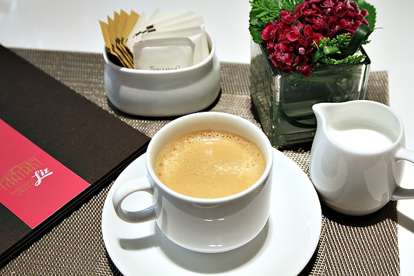 AT&T 4 Fun,Liz 巴賽麗