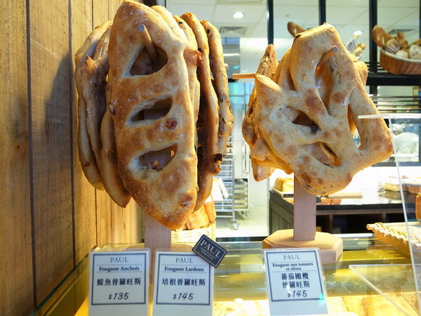 PAUL保羅麵包沙龍(內湖店)：＜台北｜內湖｜下午茶＞超正點千層派＆馬卡紅～PAUL保羅麵包沙龍（內湖店）