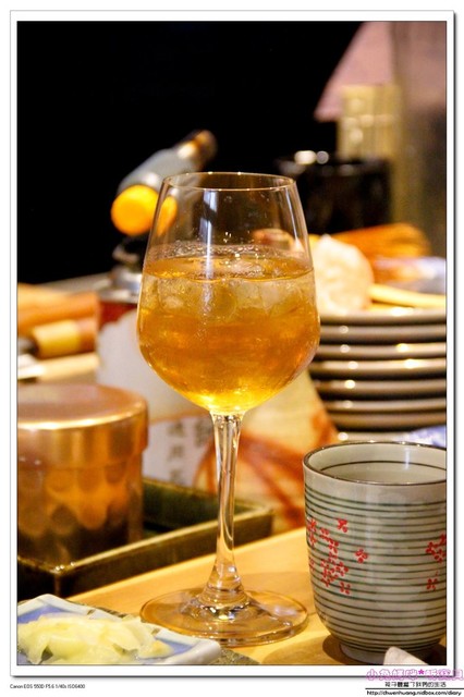 坐著做すし握壽司:【美食♥桃園】☼ 坐著做すし握壽司☼無菜單創意日本料理,一位難求的美食 ♥♥