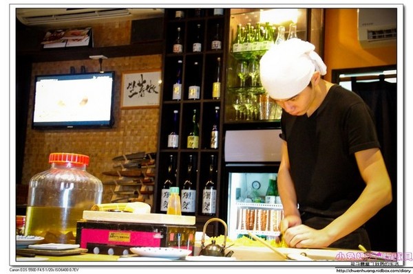 坐著做すし握壽司:【美食♥桃園】☼ 坐著做すし握壽司☼無菜單創意日本料理,一位難求的美食 ♥♥