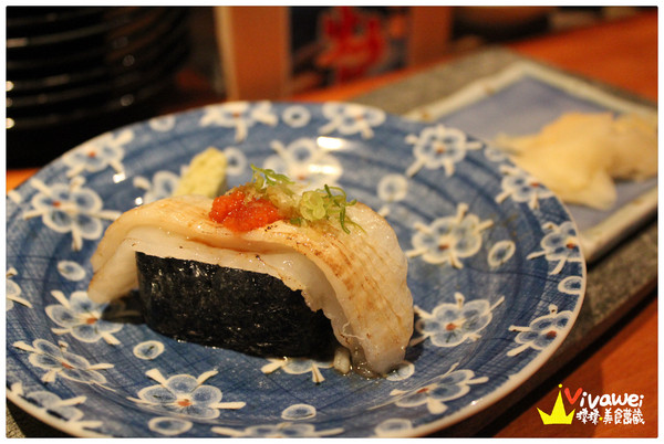 坐著做壽司割烹：桃園中壢市｜Cp值高820元無菜單日本料理『坐著做 すし 握壽司』