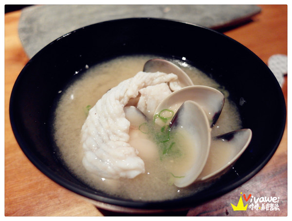 坐著做壽司割烹：桃園中壢市｜Cp值高820元無菜單日本料理『坐著做 すし 握壽司』