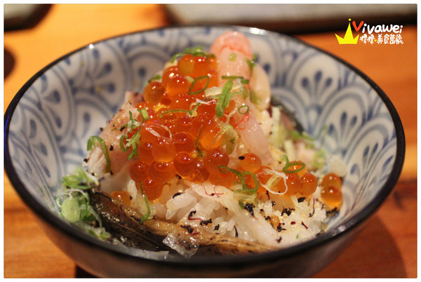 坐著做壽司割烹：桃園中壢市｜Cp值高820元無菜單日本料理『坐著做 すし 握壽司』