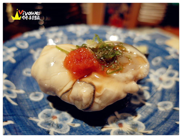 坐著做壽司割烹：桃園中壢市｜Cp值高820元無菜單日本料理『坐著做 すし 握壽司』