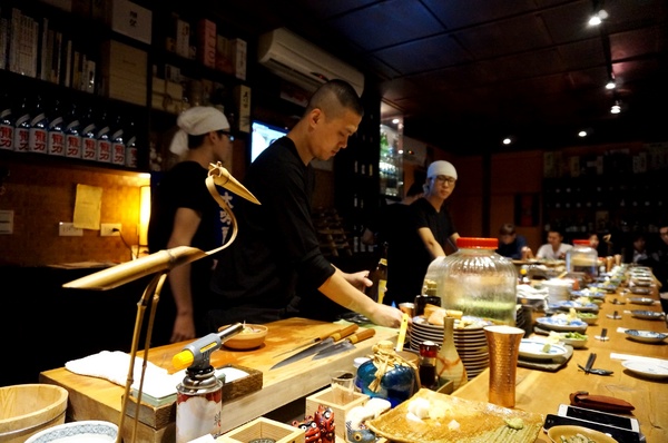 坐著做すし握壽司:*口碑券*坐著做すし握壽司: 中壢無菜單日式料理