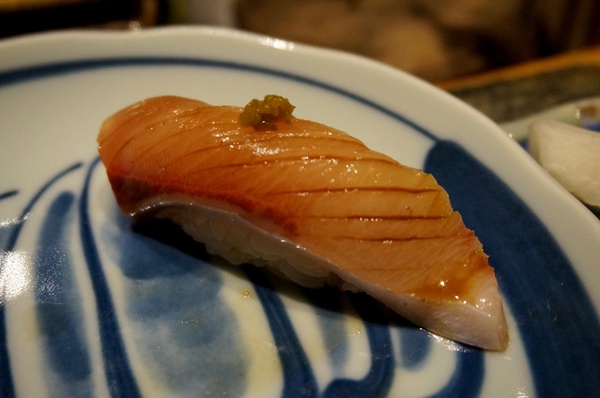 坐著做すし握壽司:*口碑券*坐著做すし握壽司: 中壢無菜單日式料理