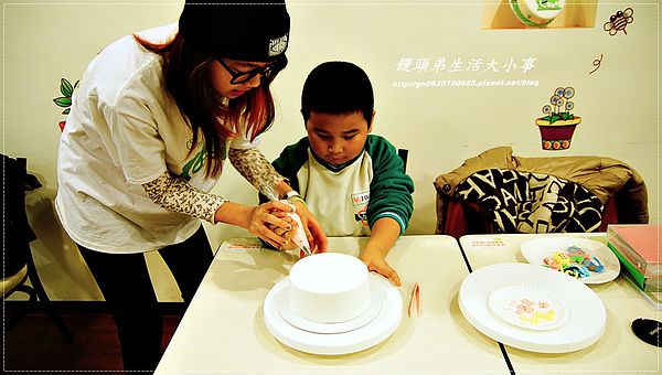 Only One Cake:【Only One Cake糕創意】親子同樂~創造出幸福感十足的DIY創作蛋糕
