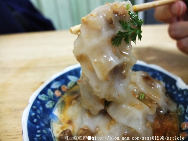 茂雄蝦仁肉圓：【美食特搜。台南中西區】茂雄蝦仁肉圓。台南蝦仁肉圓創始老店 特製蝦醬絕妙滋味