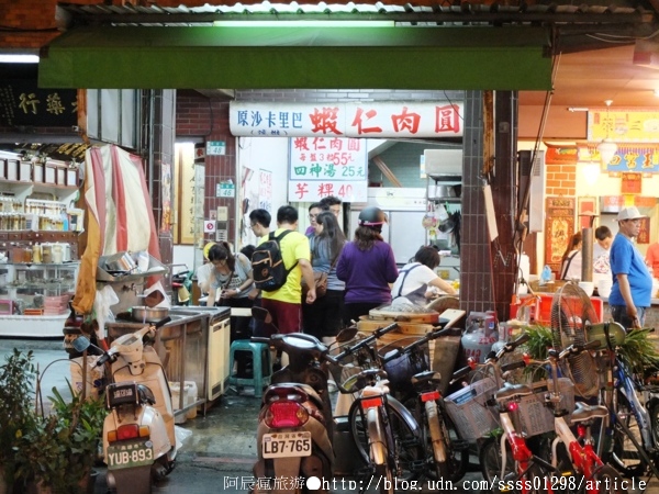 茂雄蝦仁肉圓：【美食特搜。台南中西區】茂雄蝦仁肉圓。台南蝦仁肉圓創始老店 特製蝦醬絕妙滋味