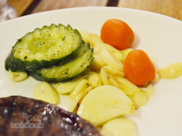 紅牛原味炭烤牛排22-配菜