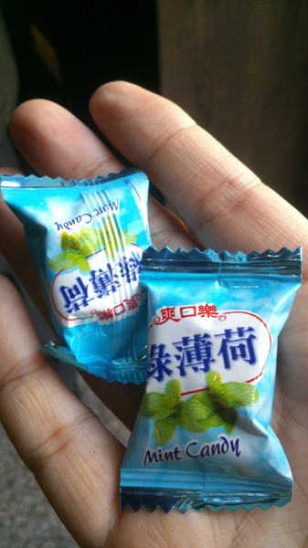 鍋神日式涮涮鍋(台中逢甲旗艦店):好運接二連三…口碑體驗3--鍋神日式涮涮鍋(台中逢甲旗艦店)…天氣冷還有什麼比吃火鍋更幸福的了