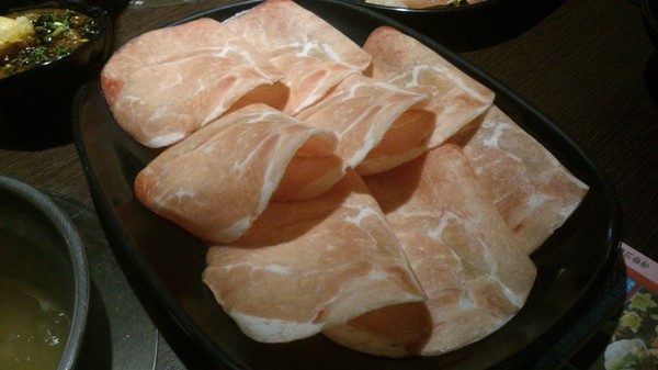 鍋神日式涮涮鍋(台中逢甲旗艦店):好運接二連三…口碑體驗3--鍋神日式涮涮鍋(台中逢甲旗艦店)…天氣冷還有什麼比吃火鍋更幸福的了