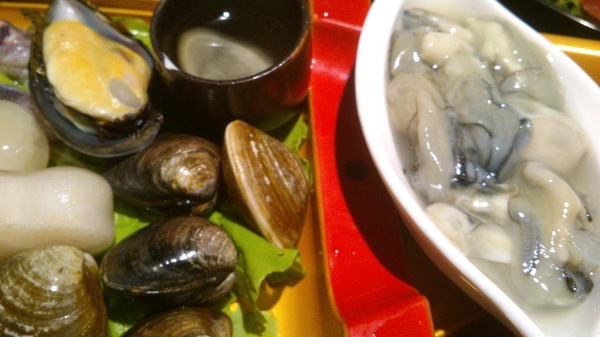 鍋神日式涮涮鍋(台中逢甲旗艦店):好運接二連三…口碑體驗3--鍋神日式涮涮鍋(台中逢甲旗艦店)…天氣冷還有什麼比吃火鍋更幸福的了