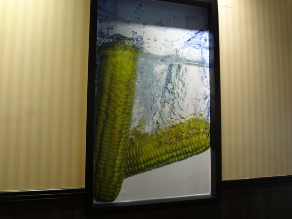 鍋神日式涮涮鍋(台中逢甲旗艦店)：1021026[官本金文愛台灣口碑券第十彈]星爺有箱神小官有鍋神CP值超級高且無敵爆好吃的鍋神日式涮涮鍋(台中逢甲旗艦店)