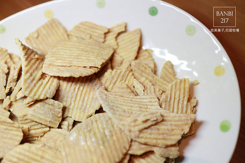 Banbi217 美食旅遊: 悠美菓子-北海道十勝花畑牧場生牛奶糖,如冰淇淋般的焦糖烤布蕾 (台北新光三越站前店)