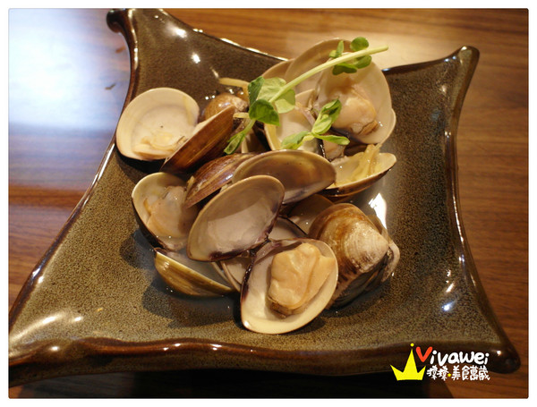 老味噌炭火串燒居酒屋：新北板橋區｜逼近滿分的超值感美味居酒屋『老味噌炭火串燒居酒屋』新埔捷運站 深夜食堂 小酌 聚餐 好吃 推薦