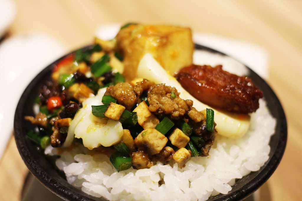 台北大安區  湘8老 菜單 湘菜料理  台北市大安區安和路二段74巷8號