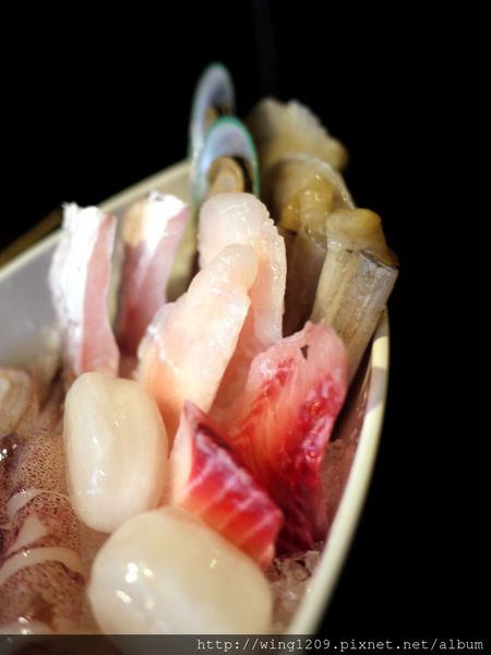 紅蟹將軍(台北忠孝店)：【紅蟹將軍】蟹腳+海鮮火鍋餐體驗