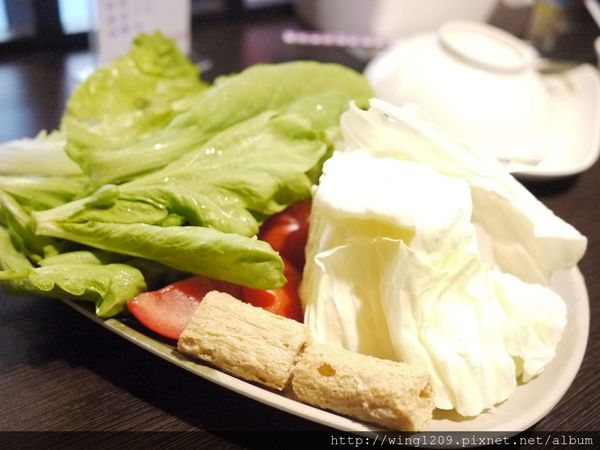 紅蟹將軍(台北忠孝店)：【紅蟹將軍】蟹腳+海鮮火鍋餐體驗