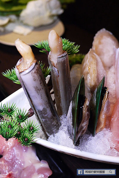 紅蟹將軍吃到飽(台北忠孝店)：◆台北東區【紅蟹將軍吃到飽—台北忠孝店】帝王蟹火鍋吃到飽。北海道鍋物。捷運國父紀念館美食