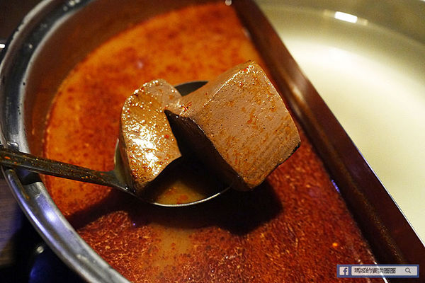 紅蟹將軍吃到飽(台北忠孝店)：◆台北東區【紅蟹將軍吃到飽—台北忠孝店】帝王蟹火鍋吃到飽。北海道鍋物。捷運國父紀念館美食