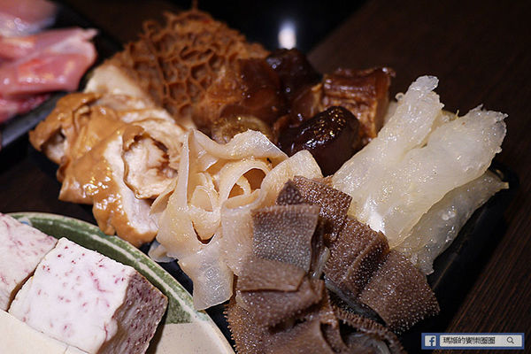 紅蟹將軍吃到飽(台北忠孝店)：◆台北東區【紅蟹將軍吃到飽—台北忠孝店】帝王蟹火鍋吃到飽。北海道鍋物。捷運國父紀念館美食