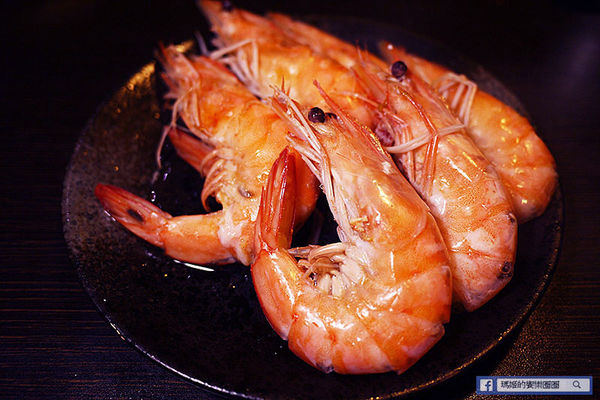 紅蟹將軍吃到飽(台北忠孝店)：◆台北東區【紅蟹將軍吃到飽—台北忠孝店】帝王蟹火鍋吃到飽。北海道鍋物。捷運國父紀念館美食