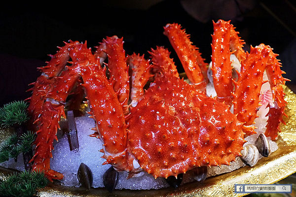 紅蟹將軍吃到飽(台北忠孝店)：◆台北東區【紅蟹將軍吃到飽—台北忠孝店】帝王蟹火鍋吃到飽。北海道鍋物。捷運國父紀念館美食