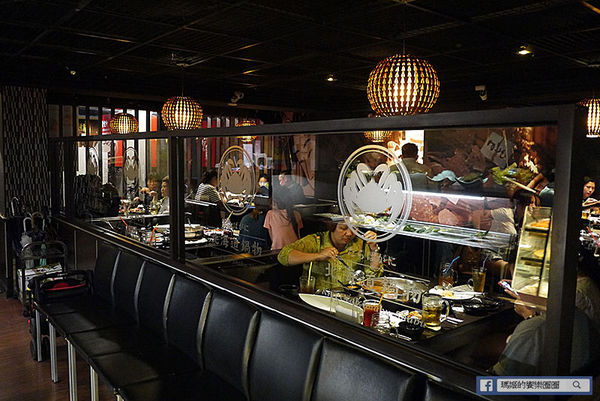 紅蟹將軍吃到飽(台北忠孝店)：◆台北東區【紅蟹將軍吃到飽—台北忠孝店】帝王蟹火鍋吃到飽。北海道鍋物。捷運國父紀念館美食