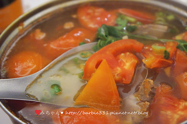 六廚川湘菜館：(試)♥吃吧~台北ღ大安區♥♬免開瓶費♬白飯殺手!!平價川式美味!!☆六廚川式料理☆(捷運、川菜、老店、熱炒)
