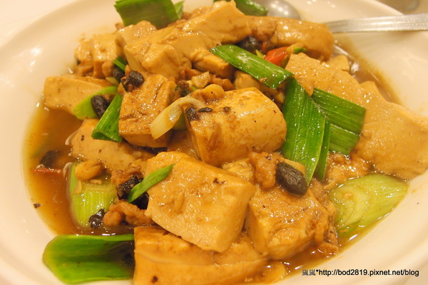 六廚川湘菜館:【台北大安】六廚川湘菜館-超下飯的川菜料理,忍不住多吃幾碗飯XD