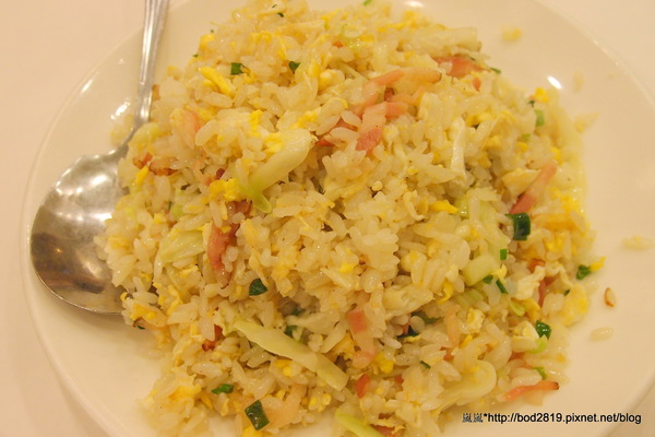 六廚川湘菜館:【台北大安】六廚川湘菜館-超下飯的川菜料理,忍不住多吃幾碗飯XD