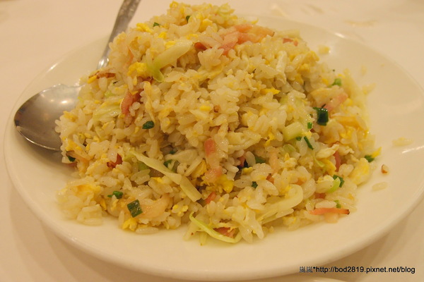 六廚川湘菜館:【台北大安】六廚川湘菜館-超下飯的川菜料理,忍不住多吃幾碗飯XD