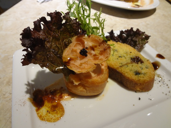 CV黑色天使蛋糕精品店：1021116[官本金文愛台灣口碑券第16彈]CV黑色天使蛋糕精品店魔術師極致華麗的甜點饗宴讀你讀你心想吃什麼BLACK ANGEL