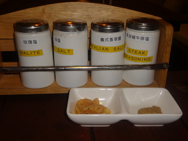 胖布希美墨碳燒 PALM BUSH：1021110[官本金文愛台灣口碑券第14彈]胖布希美墨碳燒PALM BUSH好吃到布希變胖都不想回美國減肥寧願在這享受頂級味覺視覺的饗宴