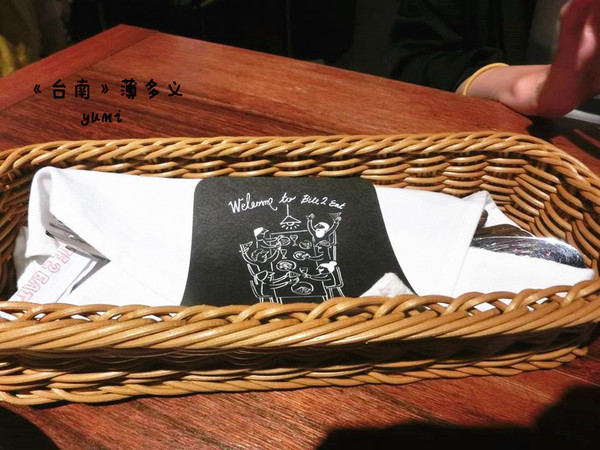 薄多義:【台南食記】想吃嗎?排隊就是了!✿超人氣義式餐廳@薄多義BIT 2 EAT