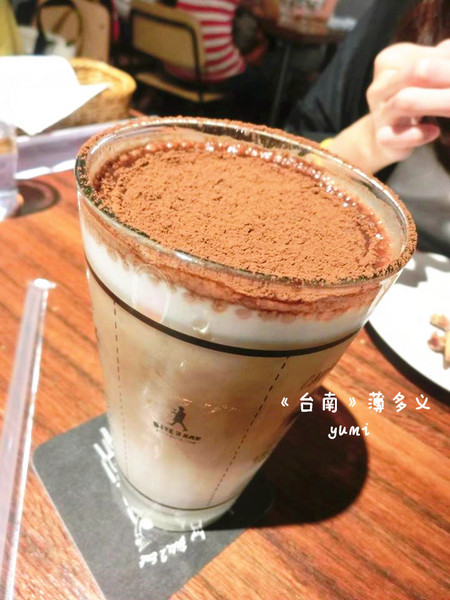 薄多義:【台南食記】想吃嗎?排隊就是了!✿超人氣義式餐廳@薄多義BIT 2 EAT